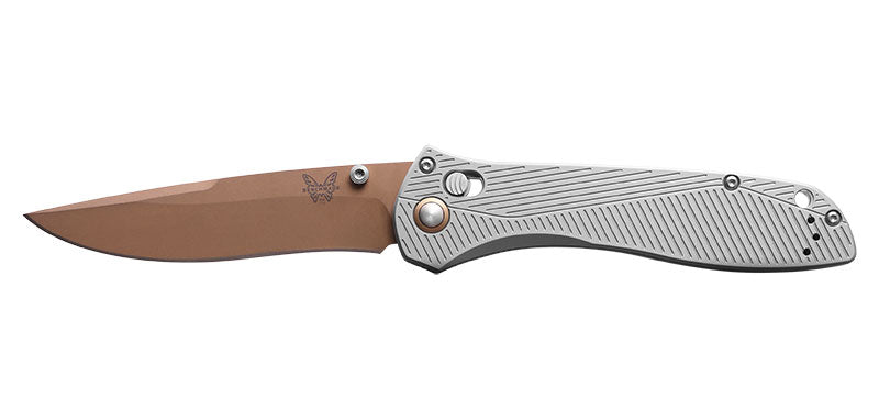 Couteau pliant Seven Ten Blanc - Benchmade-T.A DEFENSE